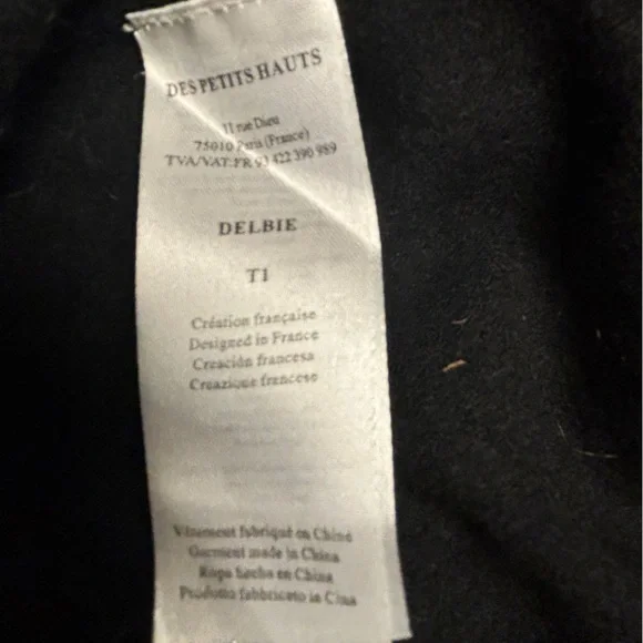 Delbie sweather like new - Picture 4 of 4